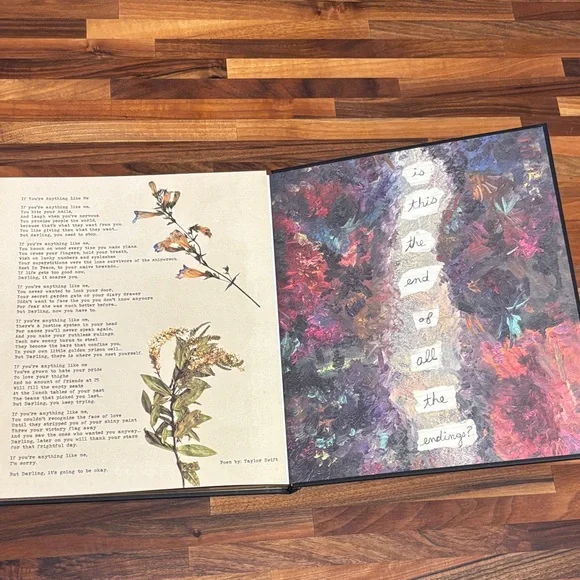 Reputation Book from Rep Tour VIP Box - Picture 3 of 6